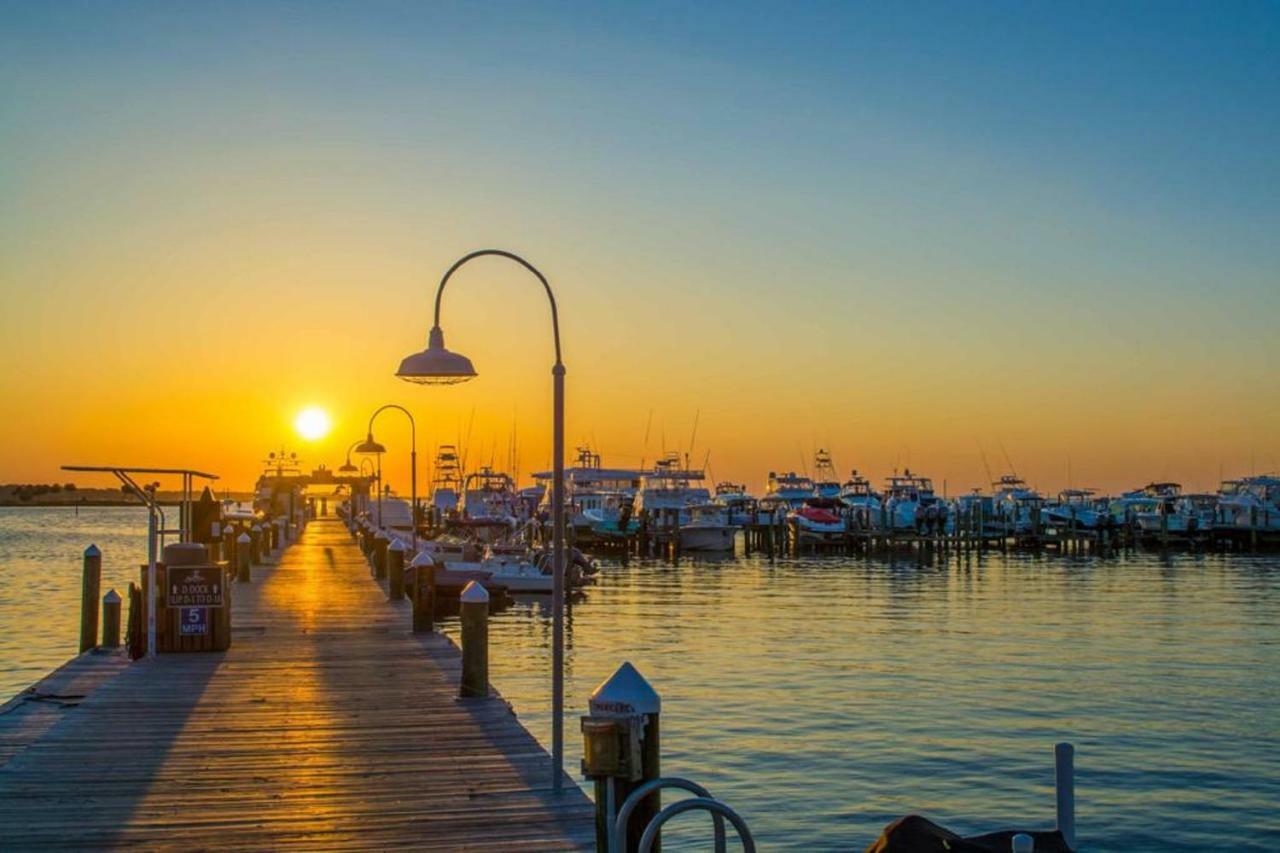 Sandestin Resort Luau By Tufan Exterior photo